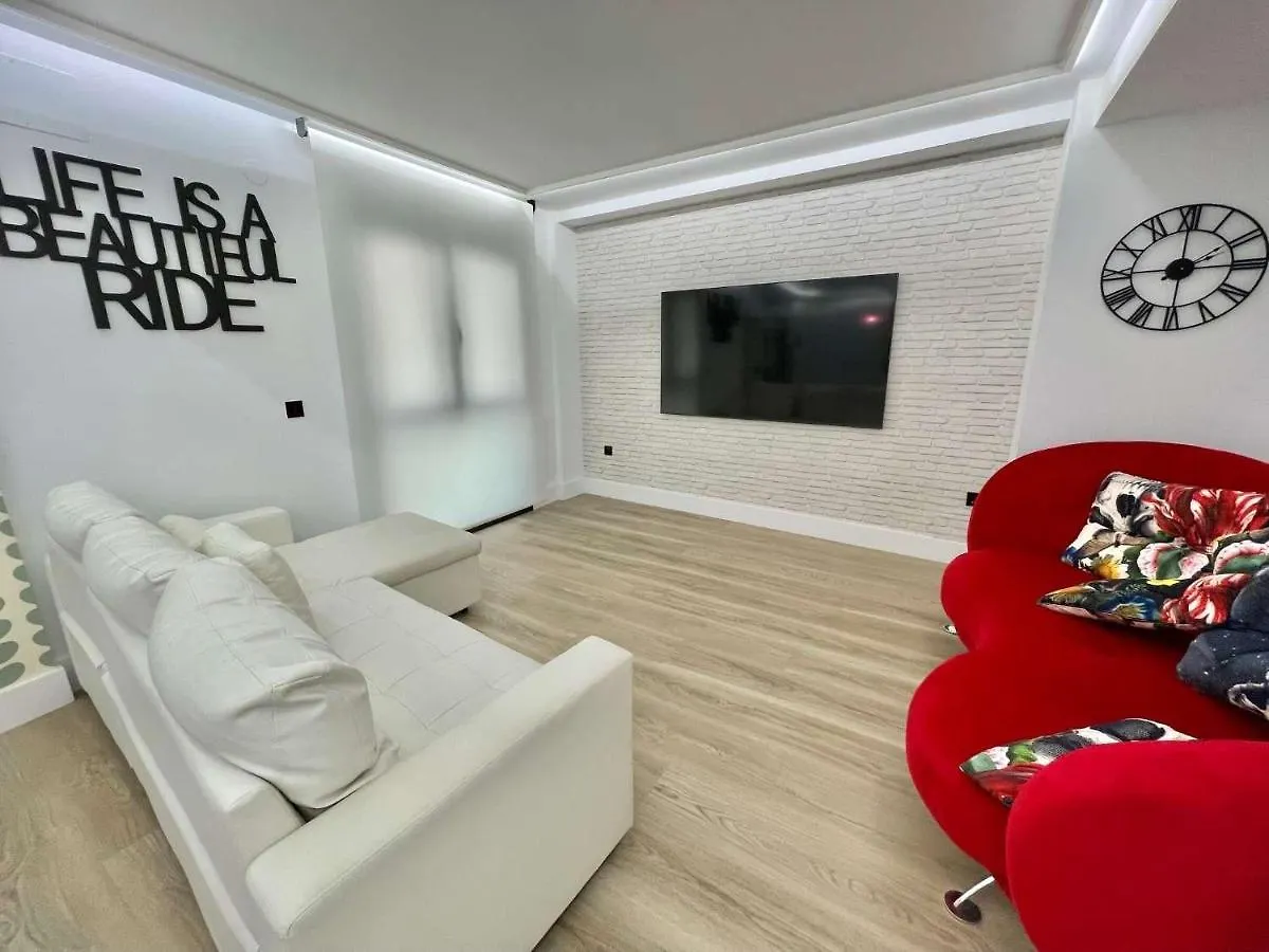 Fuengirola Plaza Constitucion Sun&Beach Apartment 0*,  Spain
